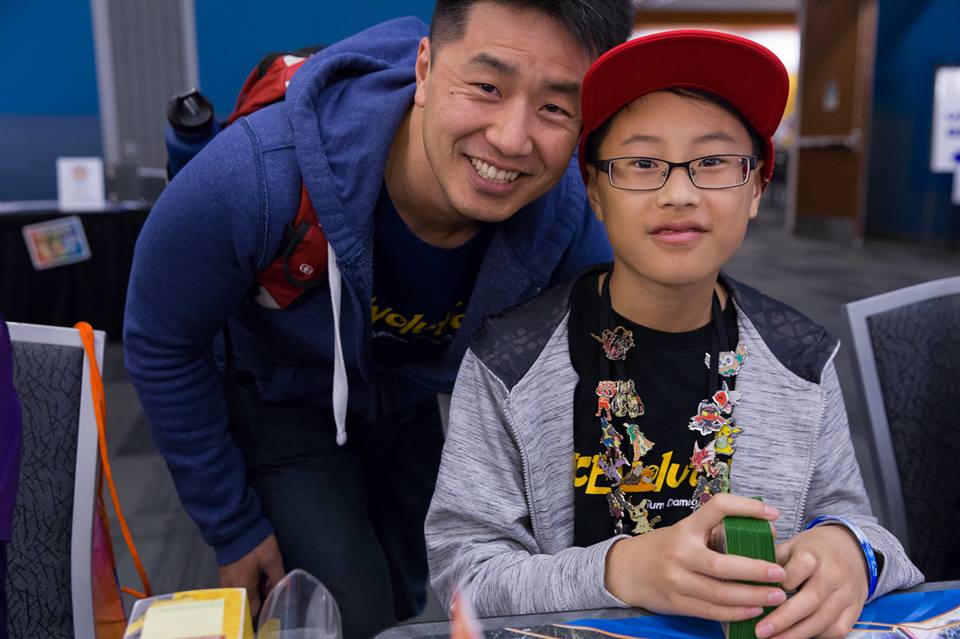 公式ストーリーページに掲載されたSteveとAaronの親子写真